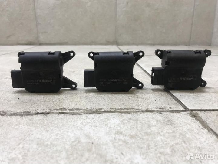 Сервопривод заслонок печки Volkswagen Jetta 5 1K 2