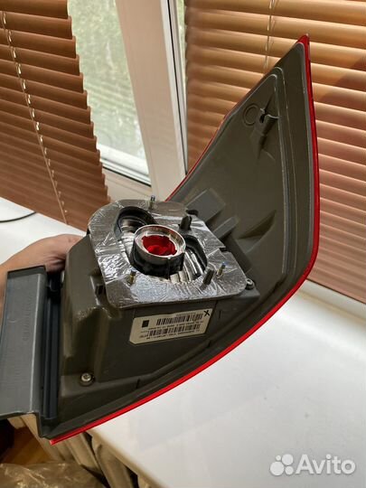 Задний левый фонарь лада веста