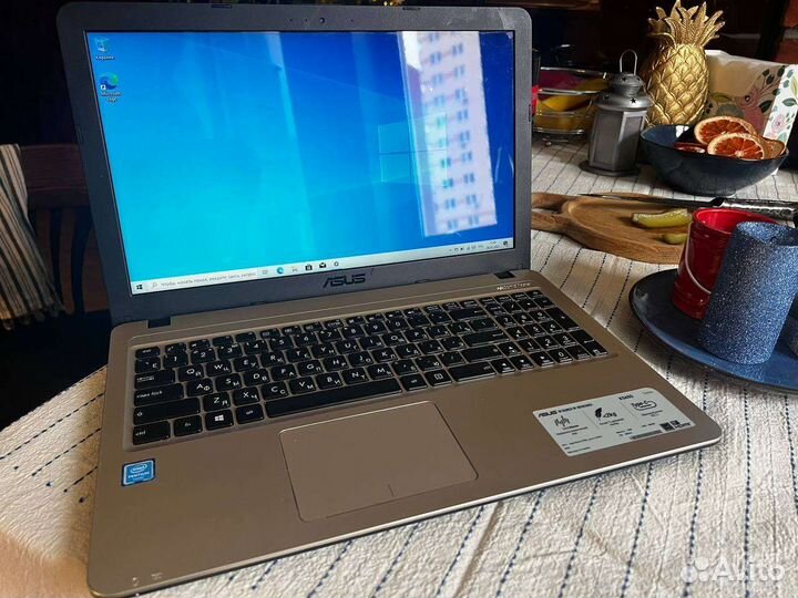 Ноутбук asus x540s intel pentium N3700