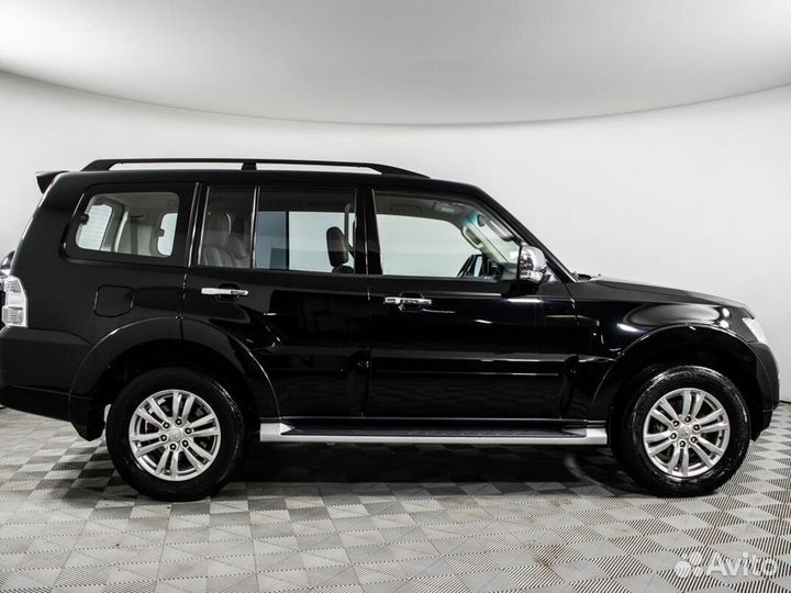 Mitsubishi Pajero 3.8 AT, 2017, 96 555 км