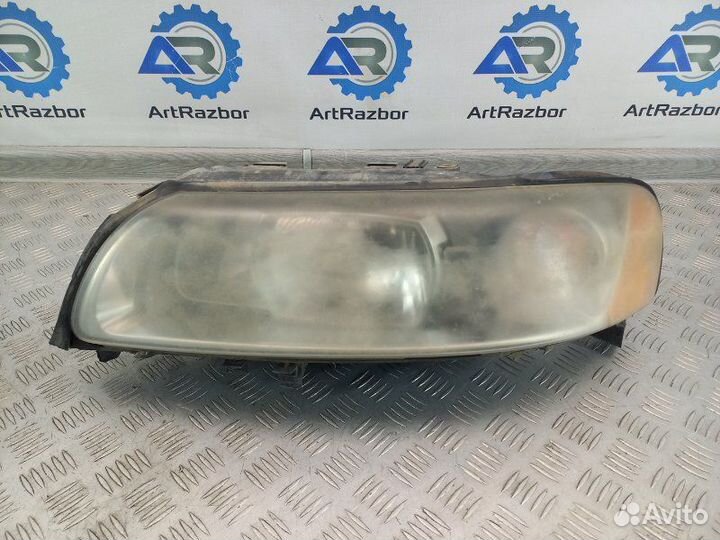 Фара левая Volvo Xc70 2.5 B5254T 209Л.С 2005