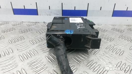 Блок предохранителей nissan note E11 (93X32M101)