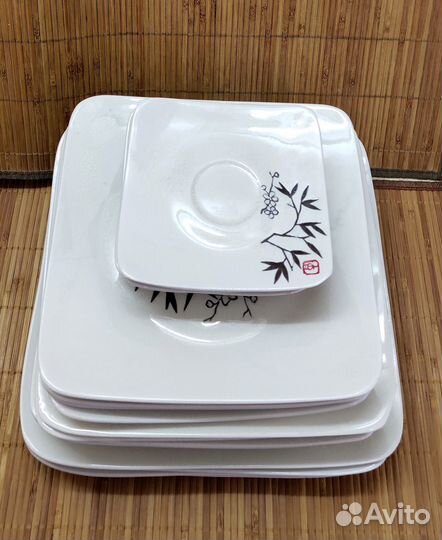 Набор посуды керамика на 4 персоны с подставками