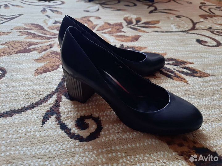 Туфли женские