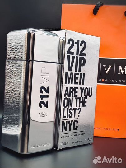 Carolina Herrera 212 vip men 100мл