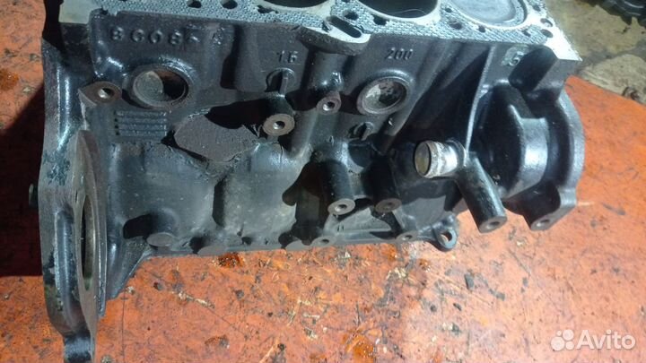 Блок Двс F16D3 с поршневой группой 0.25