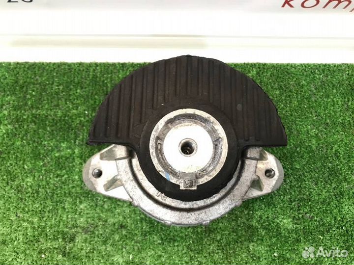 Подушка двигателя Mercedes-Benz E-350 W212 272980