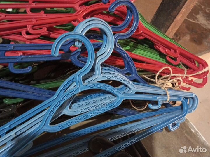 Вешалки плечики бу