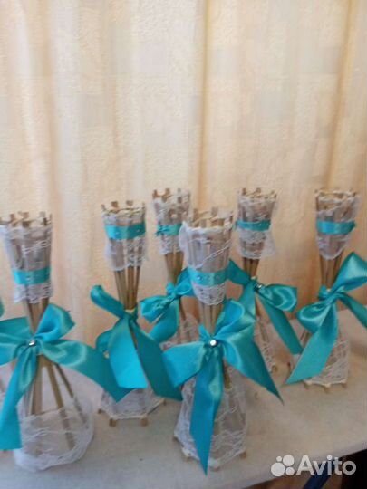 Подставка на стол для таблички