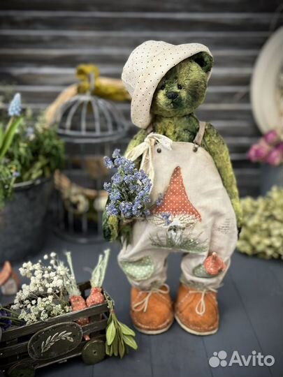 Мишка Тедди садовник 28 см на заказ