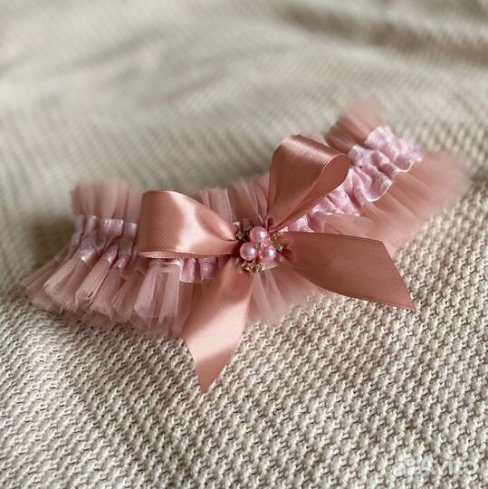 Подвязка невесты