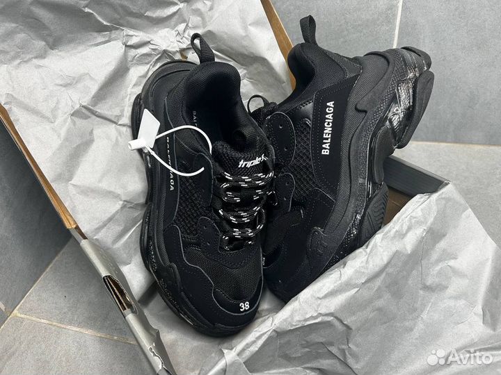 Кроссовки balenciaga triple s