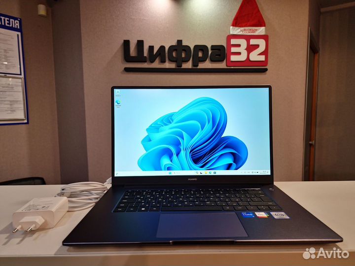 Ноутбук Huawei Core i5-1155G7, Intel Iris Xe, SSD