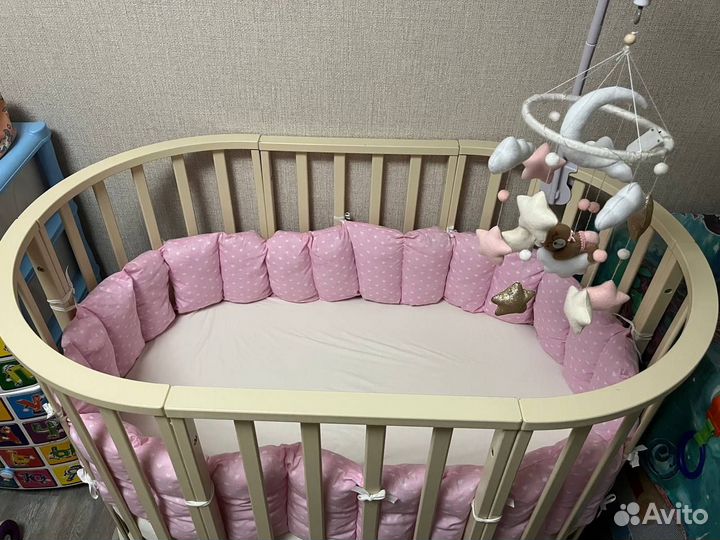 Детская кроватка