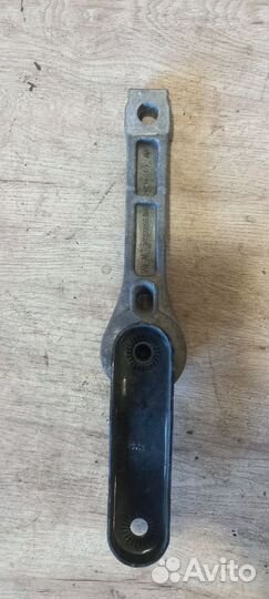 Опора двигателя задняя Skoda Octavia A5 BSE