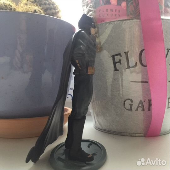 Batman фигурка