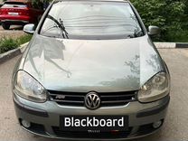 Volkswagen Golf 1.6 MT, 2004, 350 000 км, с пробегом, цена 480 000 руб.