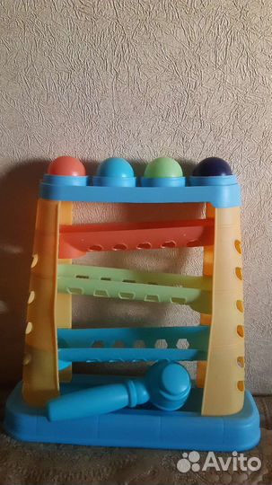 Развивающая игрушка Горка с шариками