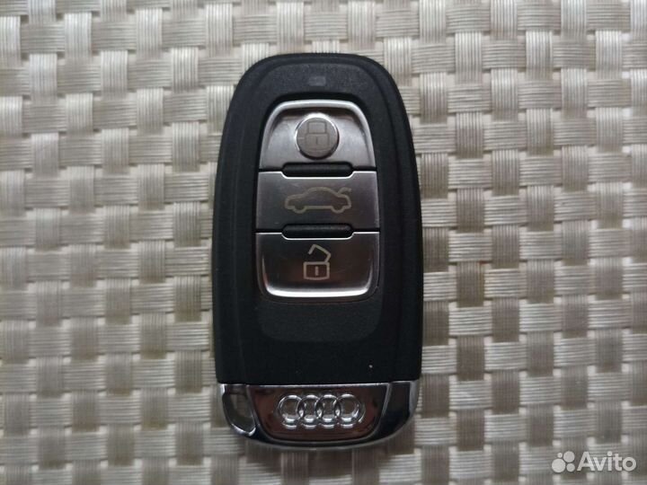 Ключ брелок бу audi