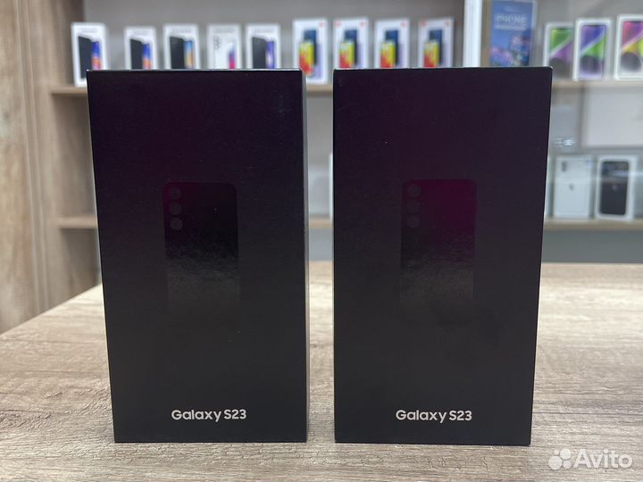 Samsung Galaxy S23, 8/256 ГБ