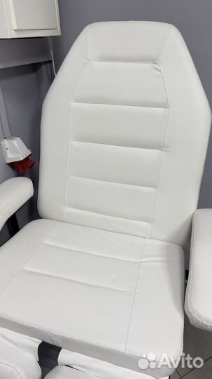 Кресло педикюрное