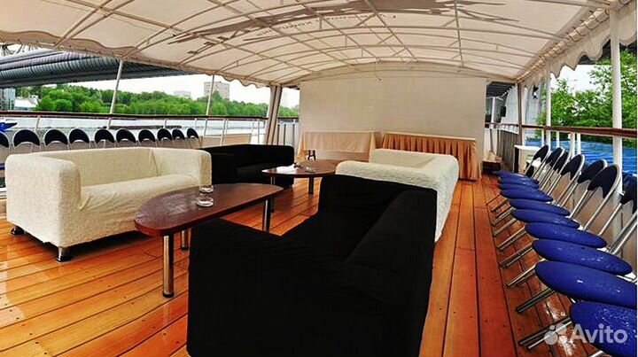 Аренда теплохода Уникум до 50 человек