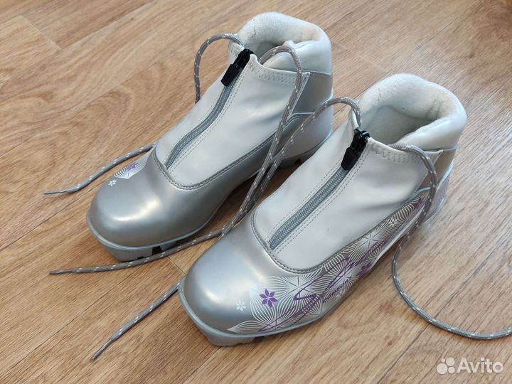 Лыжные ботинки spine comfort