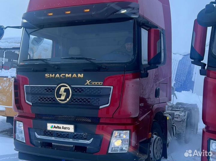 Shacman (Shaanxi) SX42584V324, 2022
