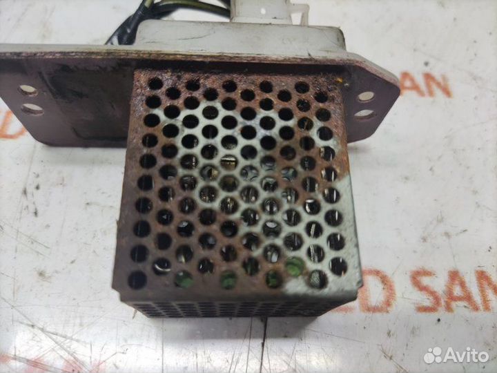 Реостат печки Mitsubishi Pajero Sport K94W 4D56