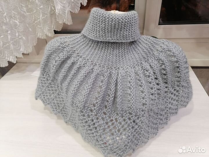 Берет и манишка