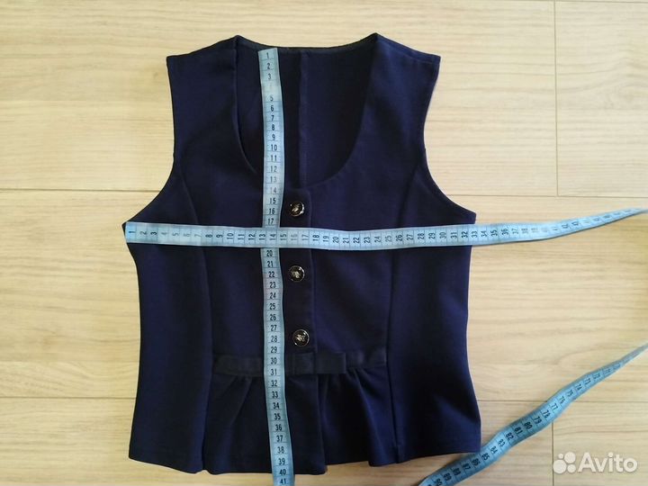 Жилет школьный для девочки 140
