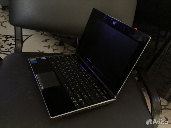 Нетбук Asus EeePC 1003 HAG