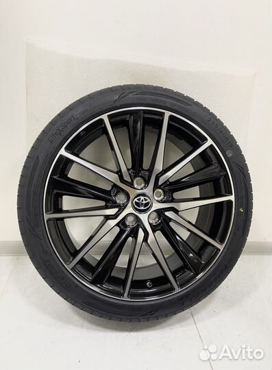 Новые Toyota Camry V70, Triangle 235/40 R19 (2024)