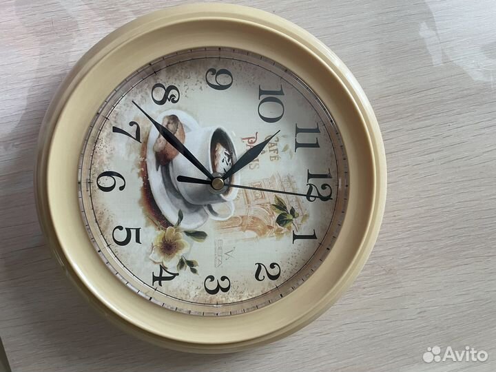 Часы настенные