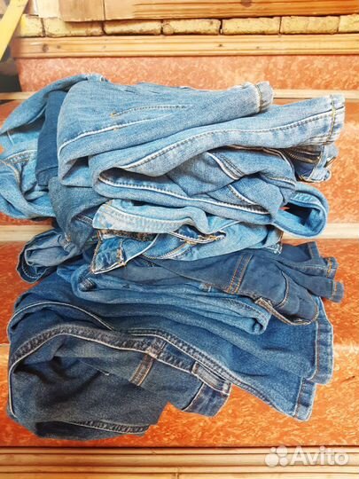 Джинсы