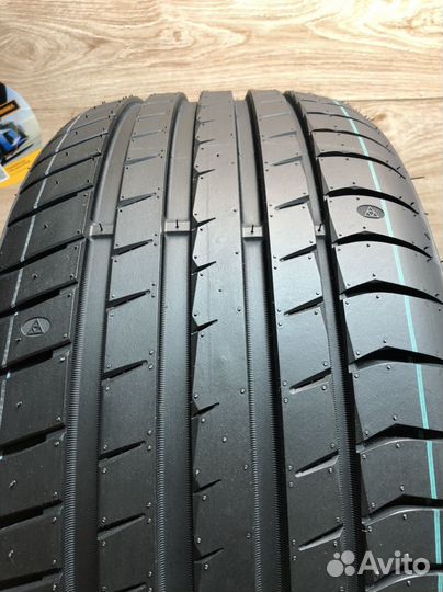 Triangle EffeXSport TH202 225/40 R18 и 245/35 R18 92Y