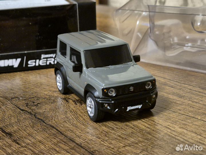 Модель автомобиля Suzuki Jimmy