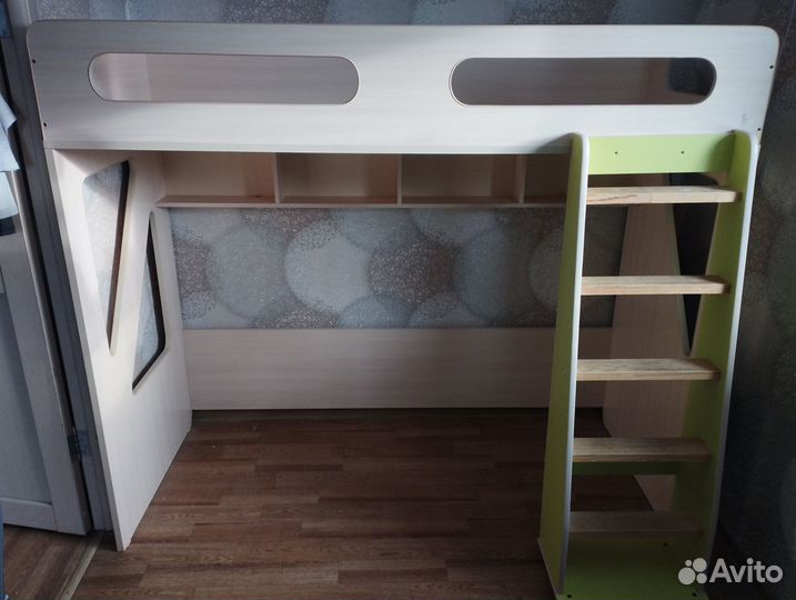 Детская кровать чердак