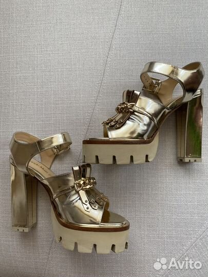 Босоножки Nando Muzi 39р