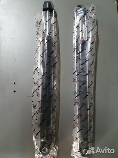 Задние амортизаторы Форд Фьюжн новые