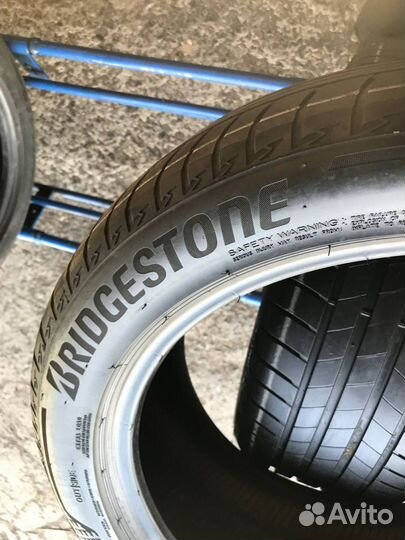 Bridgestone Turanza T005 265/45 R20