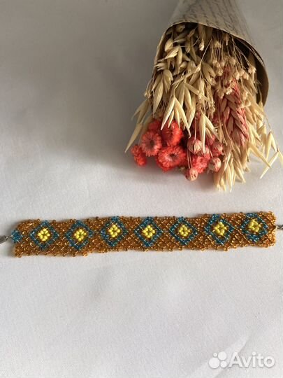 Браслет из бисера на руку ручная работа фенечка
