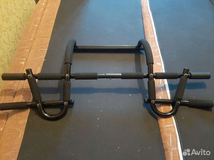 Турник 3 в 1 в дверной проём