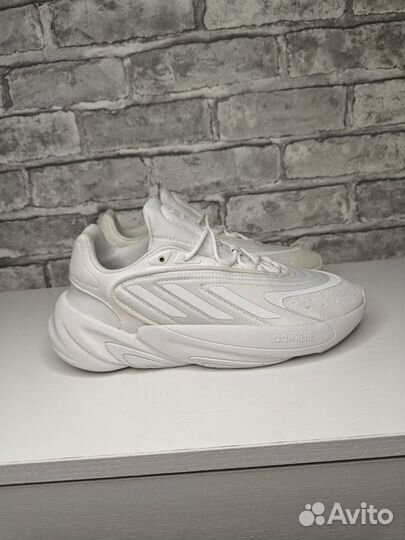 Adidas Ozelia Cloud White