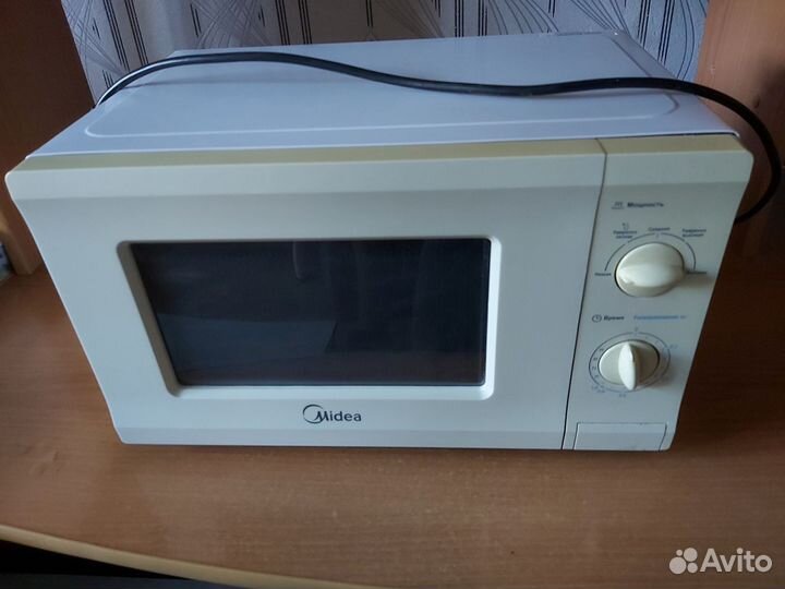 Микроволновая печь Midea