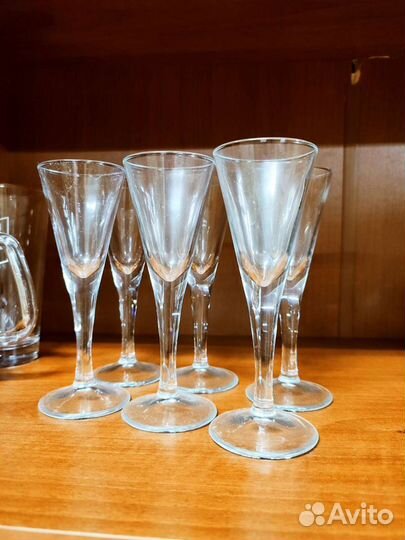 Стаканы и рюмки