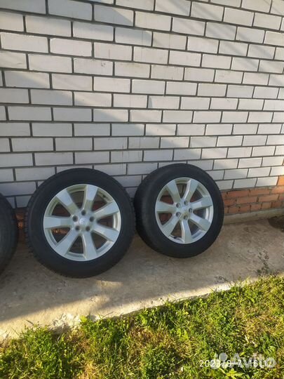 R18 Dunlop Grandtrek SJ6 225/60, PCD 5x114.3 DIA 67.1