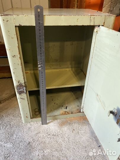 Сейф железный оружейный