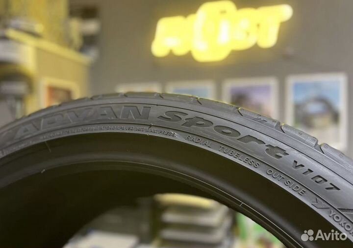 Yokohama Advan Sport V107D 275/50 R20 114Y