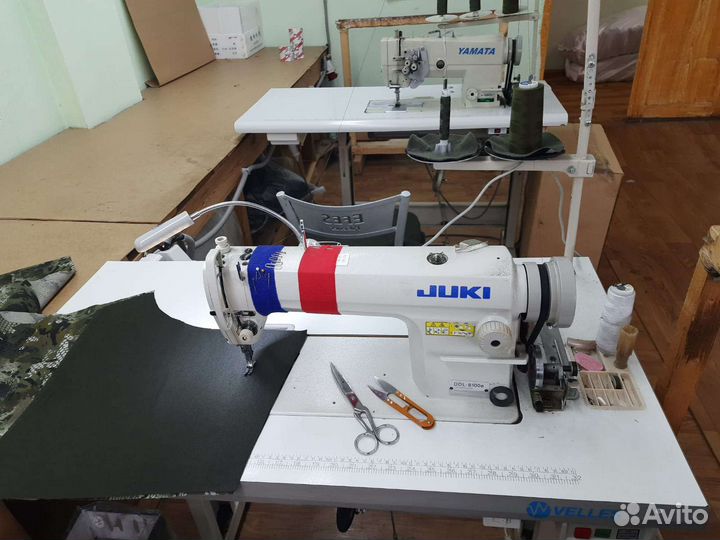 Машина швейная прямострочка